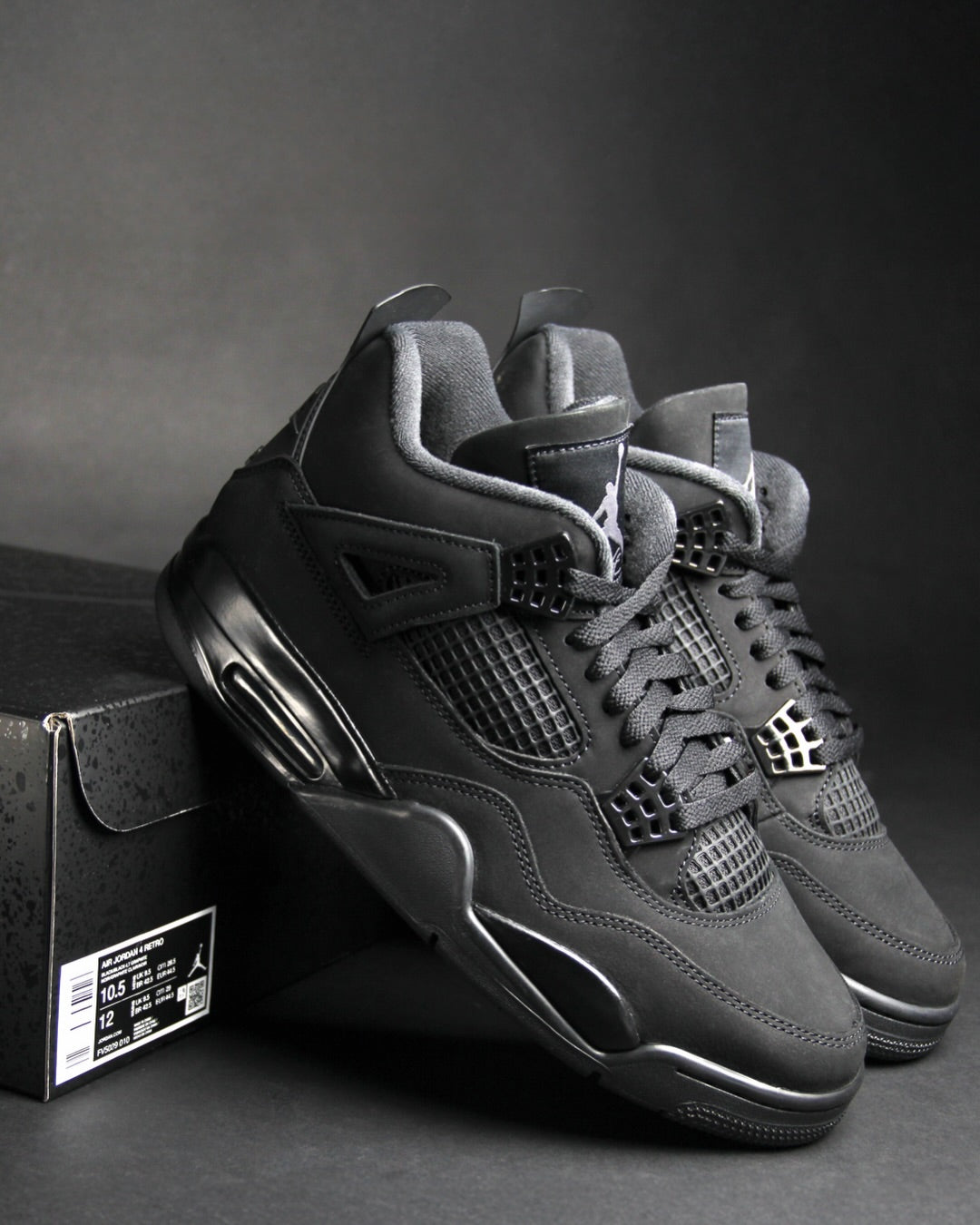 AIR JORDAN