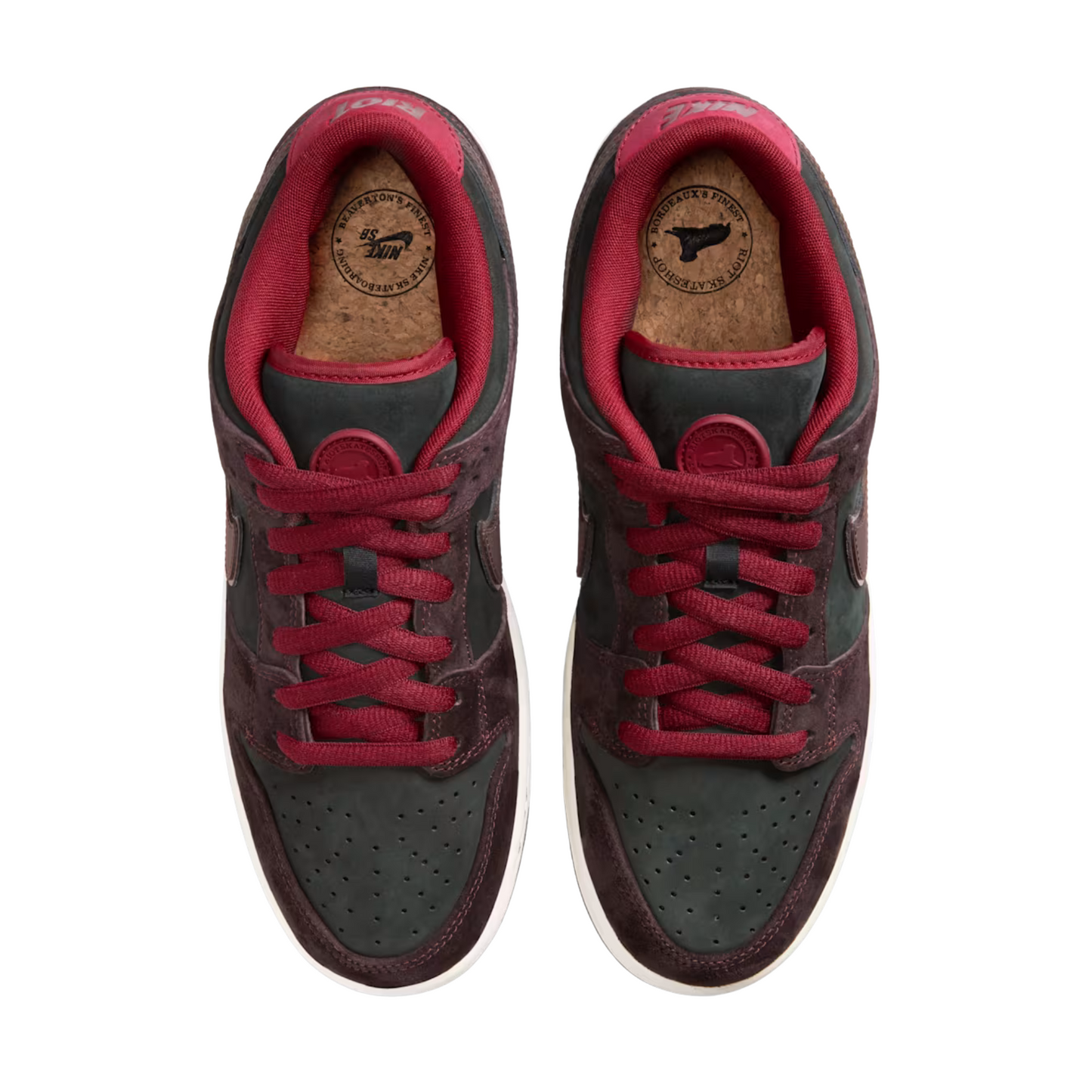 Nike SB Dunk Low Riot Skateshop